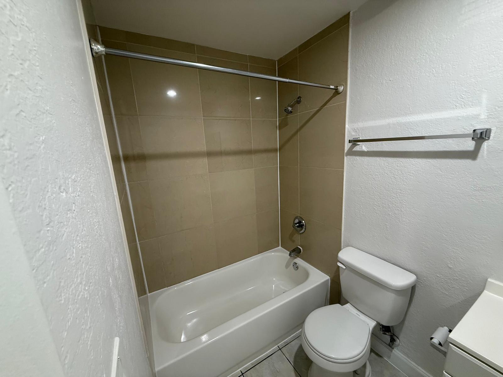 AVALON CONDO - Residential Lease