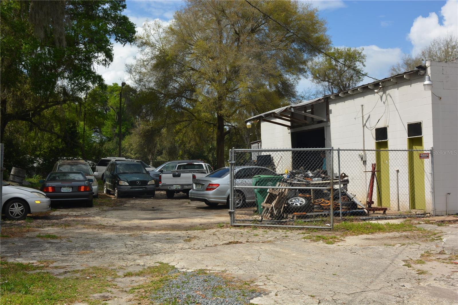 HUTCHINSONS - Commercial Sale