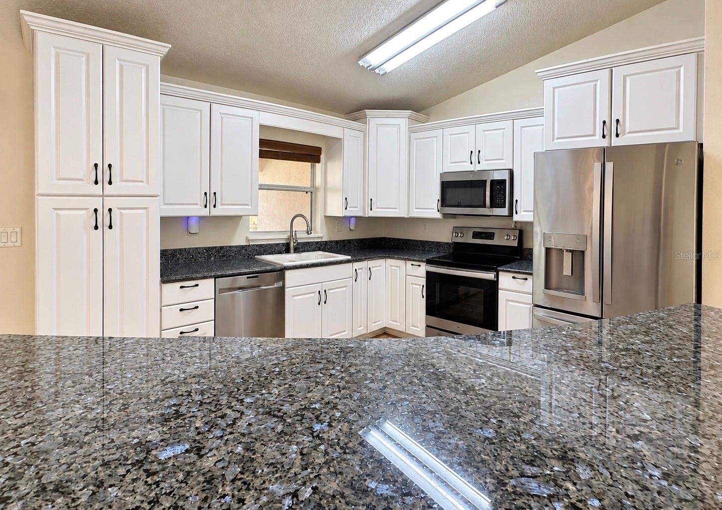 8379 N VINCE DRIVE