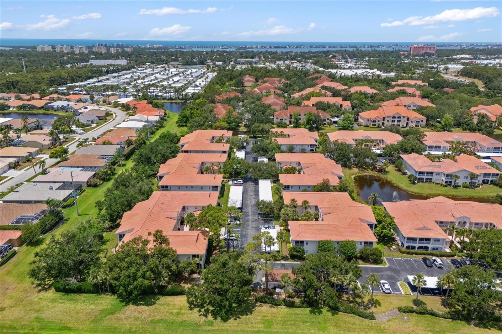 PLAZA DE FLORES - Residential