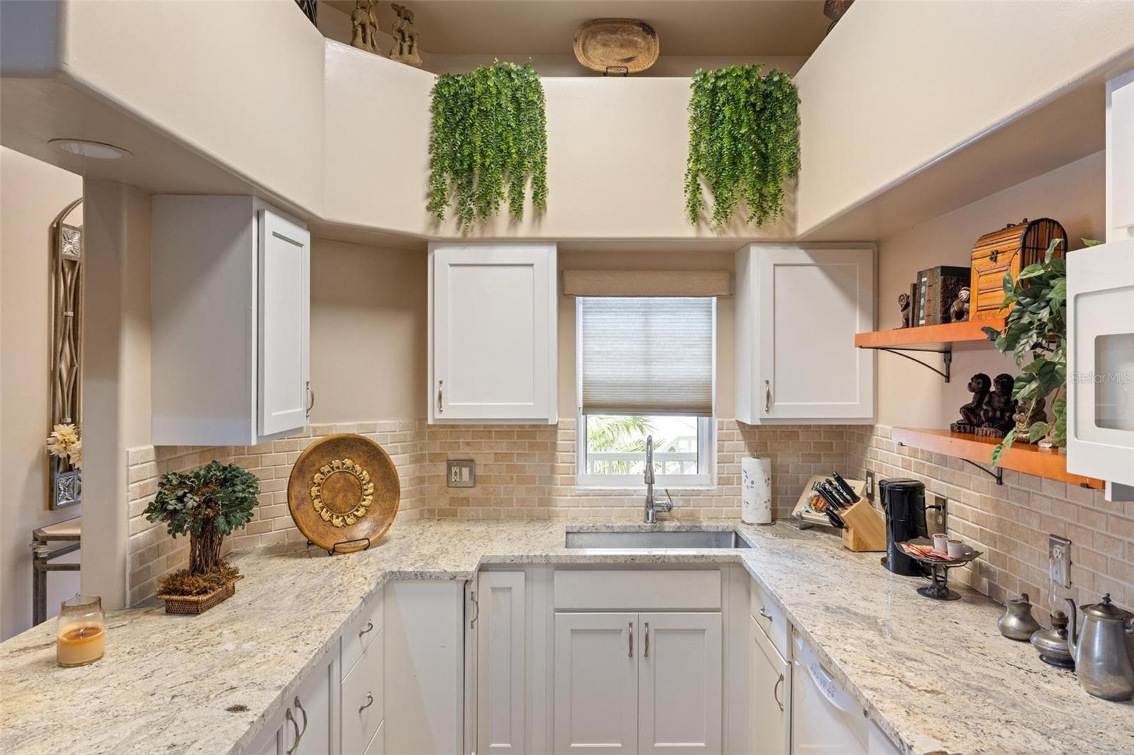 4244 CENTRAL SARASOTA PARKWAY 726