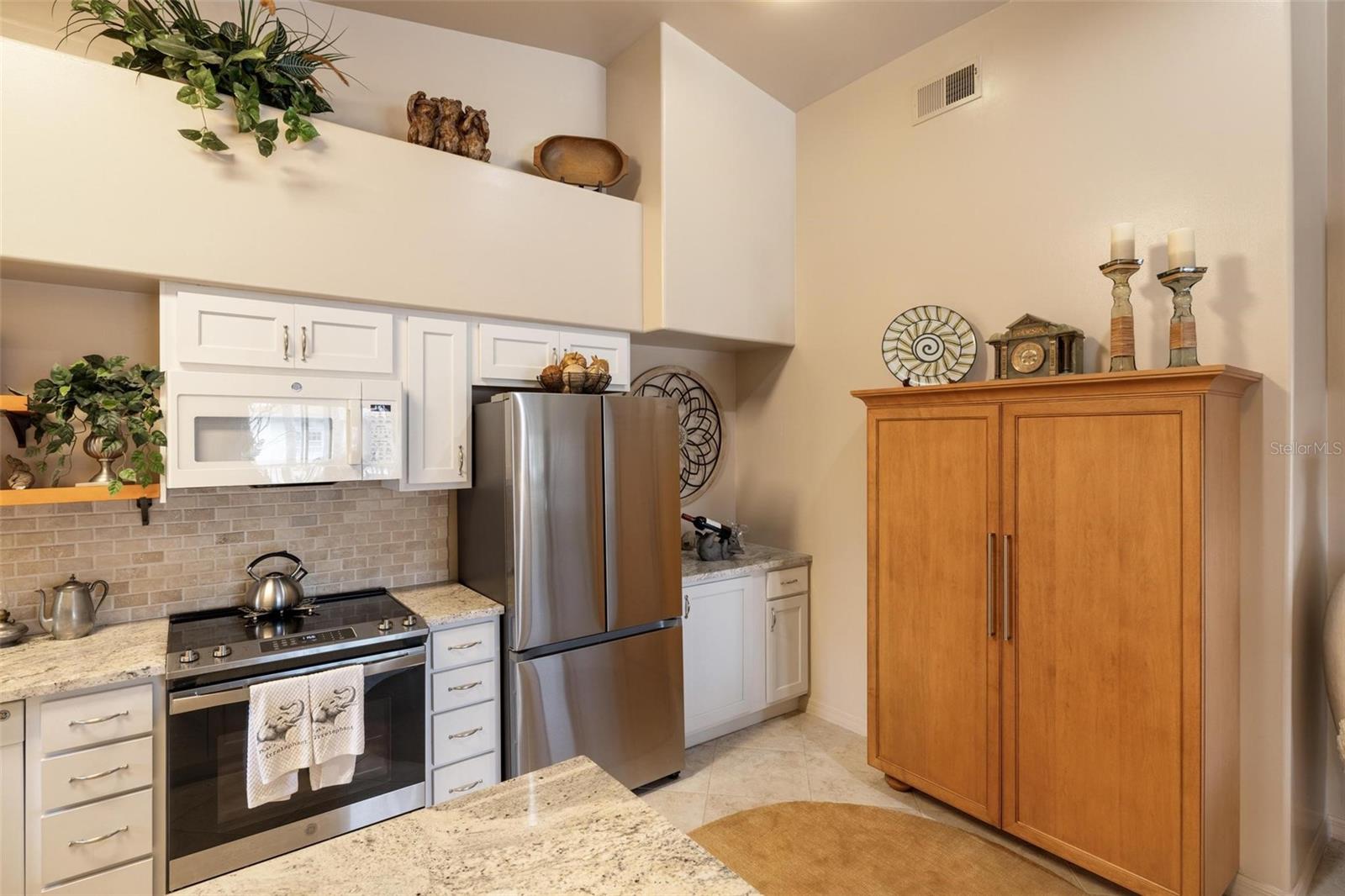 PLAZA DE FLORES - Residential