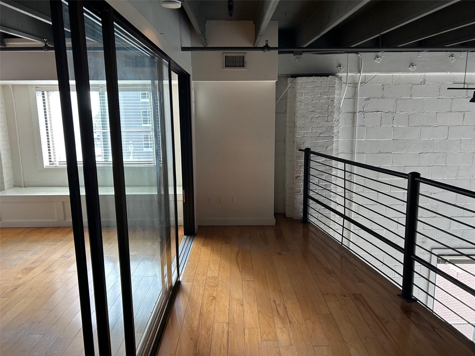 62 W COLONIAL DRIVE 302
