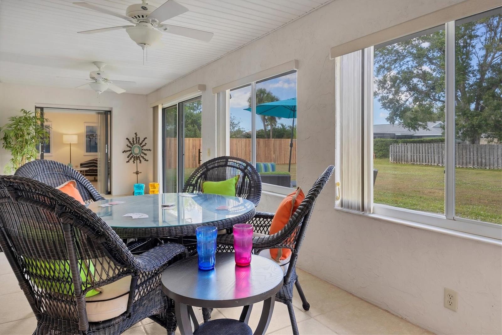 COUNTRY MEADOWS - Residential