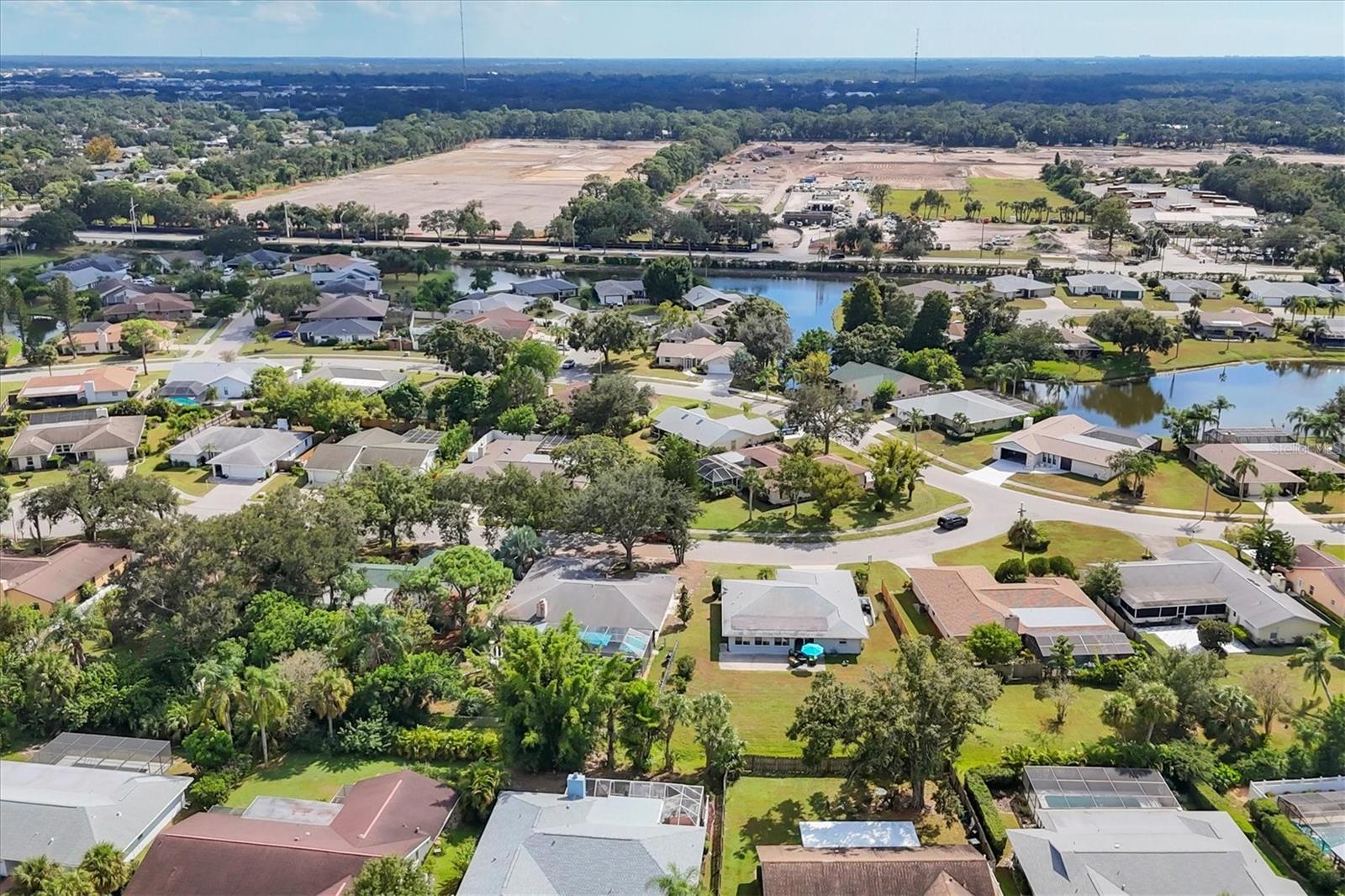 COUNTRY MEADOWS - Residential