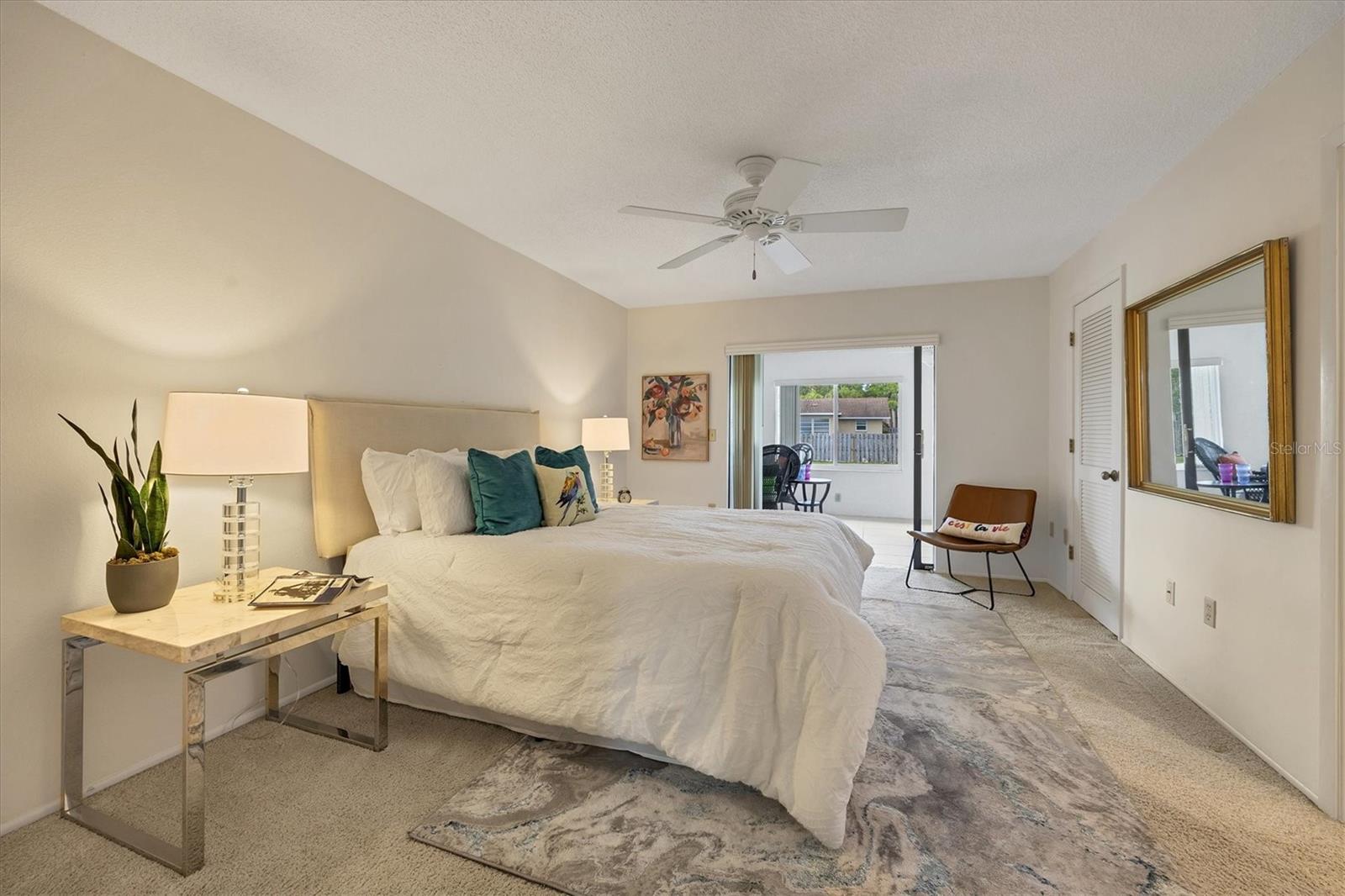 COUNTRY MEADOWS - Residential