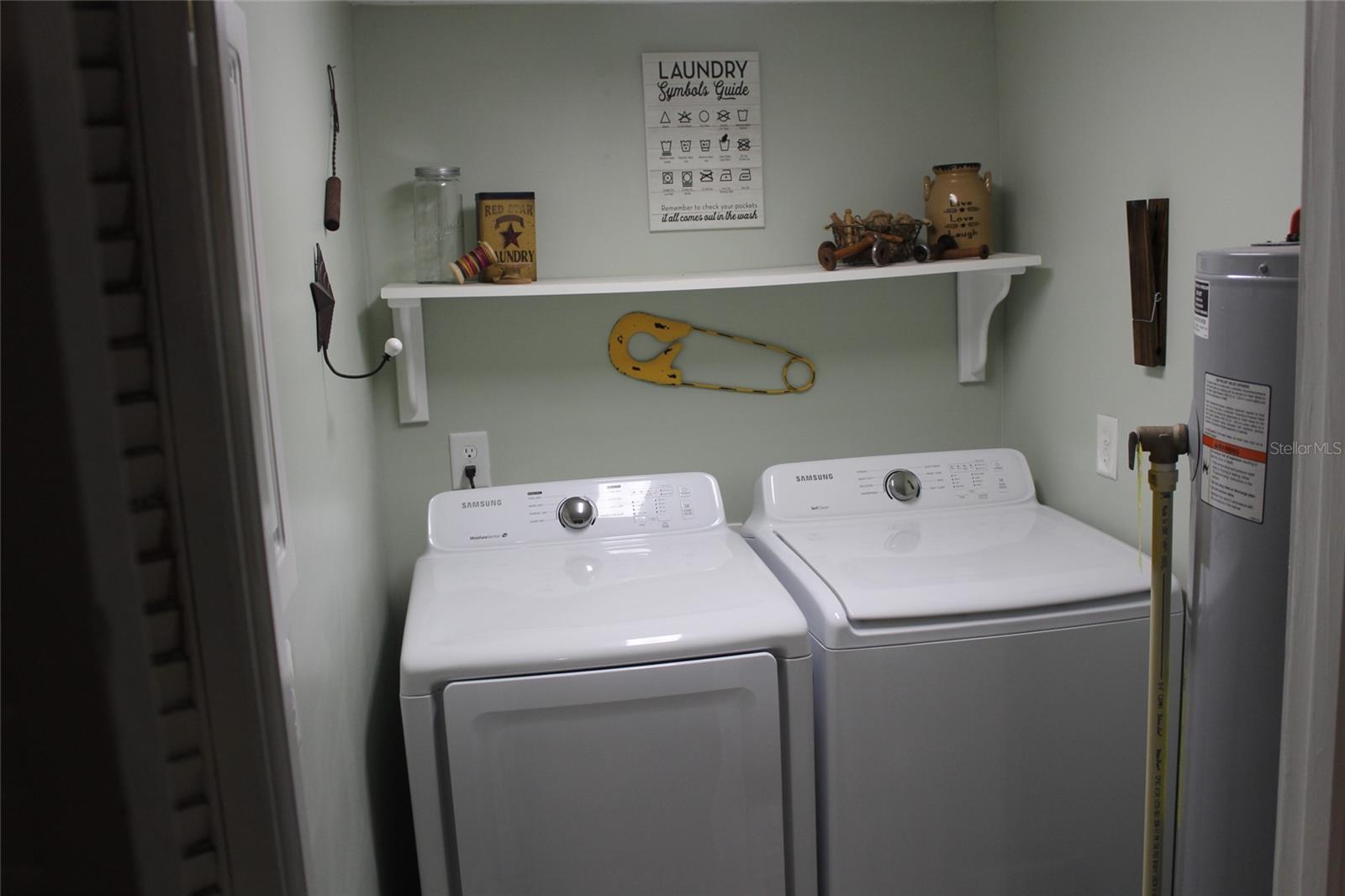 REYNOLDS - Residential