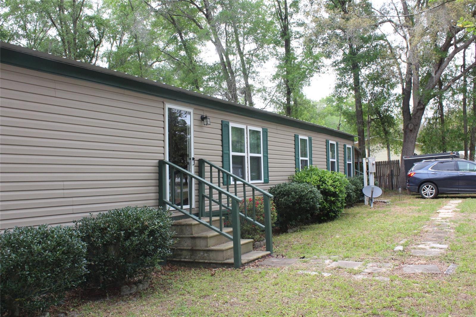 REYNOLDS - Residential