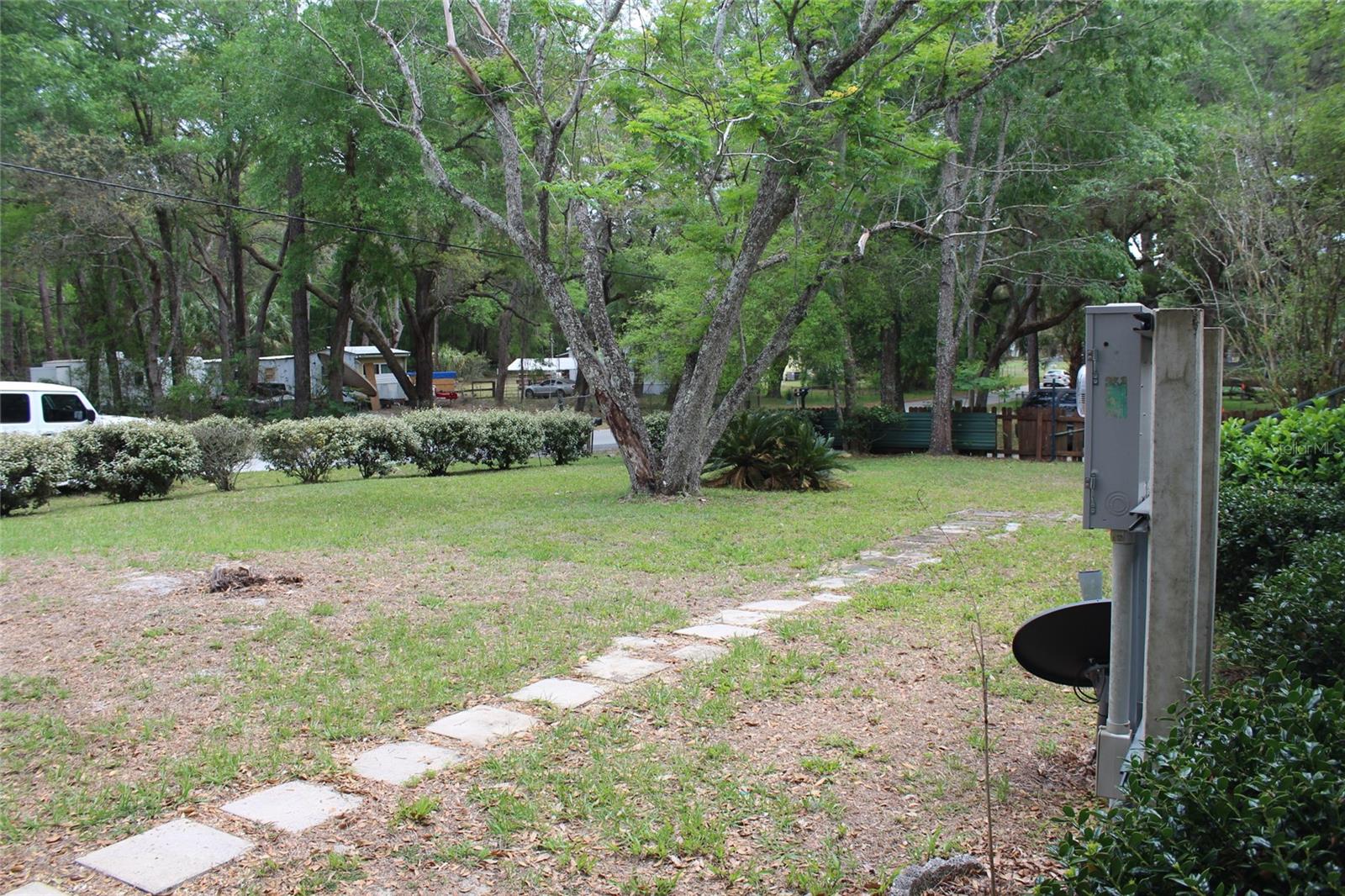 REYNOLDS - Residential