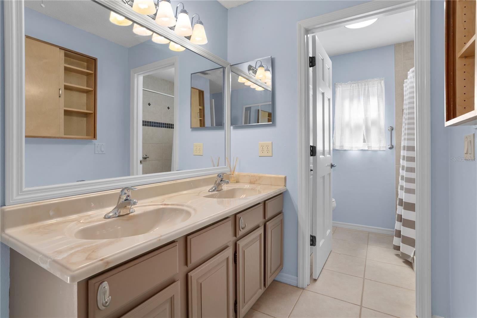 BELLE MEADE UNIT 2 - Residential