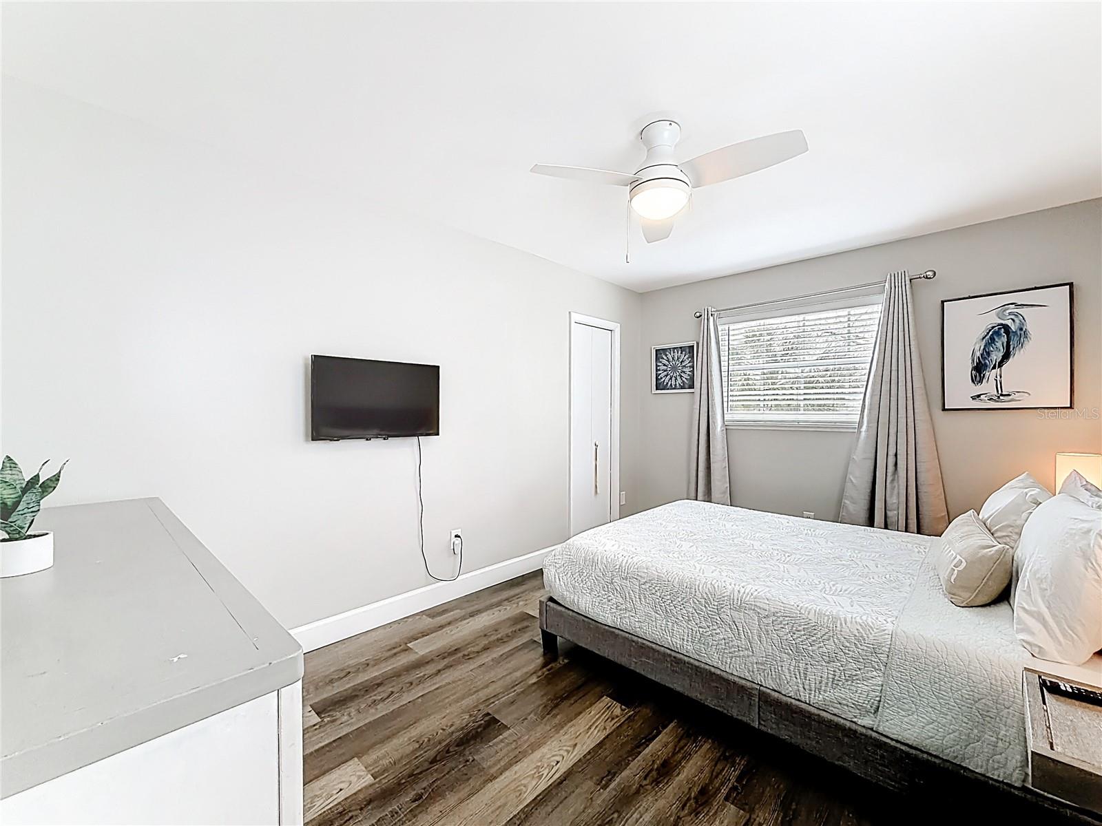 VILLAGE SANDS CONDO - Residential