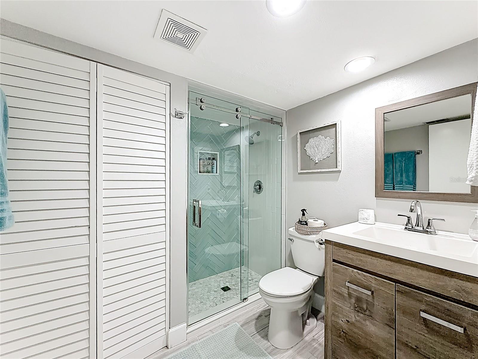 VILLAGE SANDS CONDO - Residential