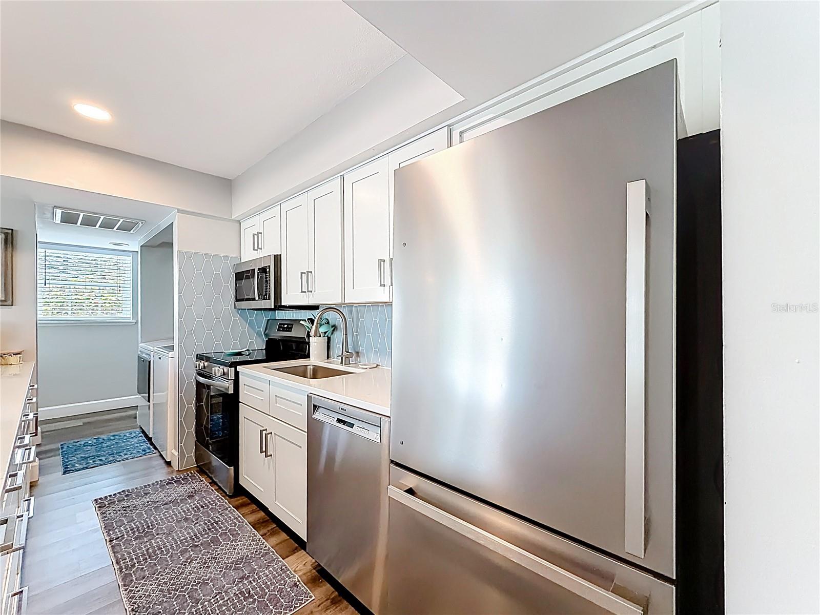 VILLAGE SANDS CONDO - Residential