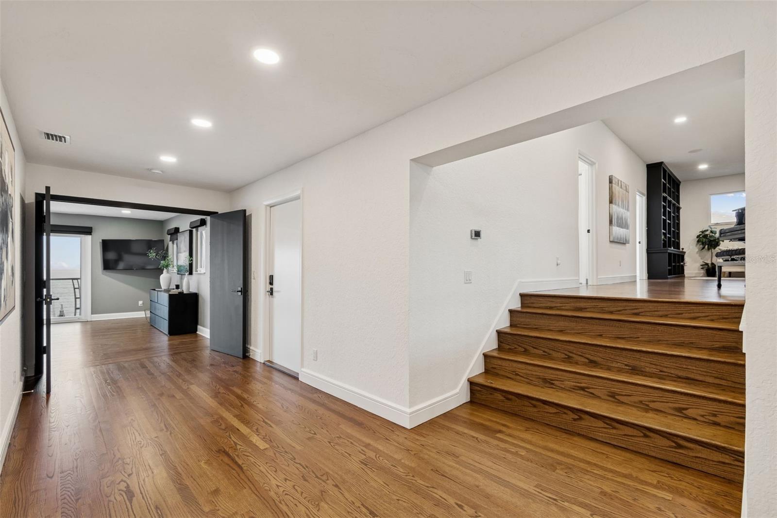 VENETIAN ISLES - Residential