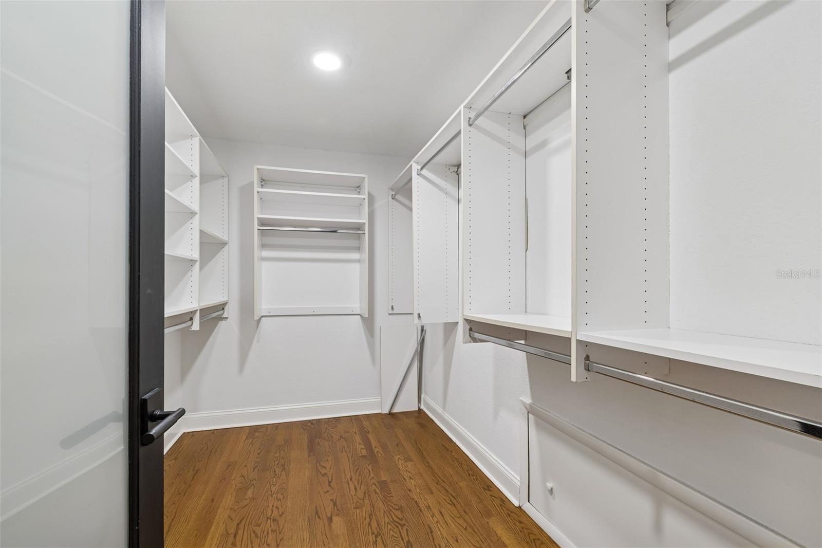 VENETIAN ISLES - Residential