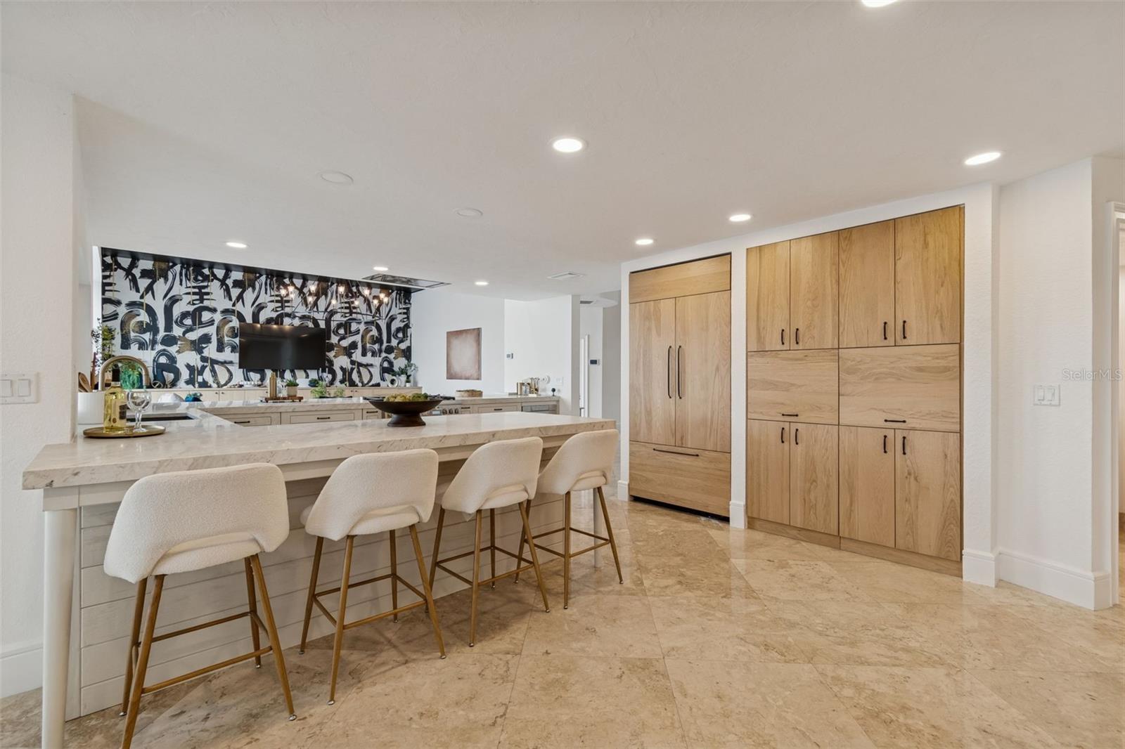 VENETIAN ISLES - Residential