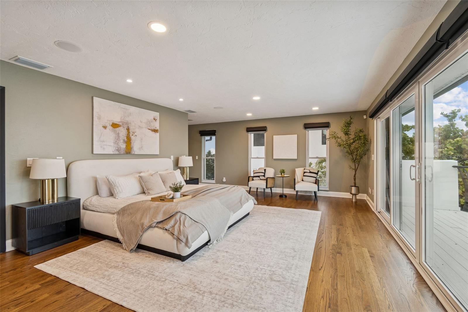 VENETIAN ISLES - Residential