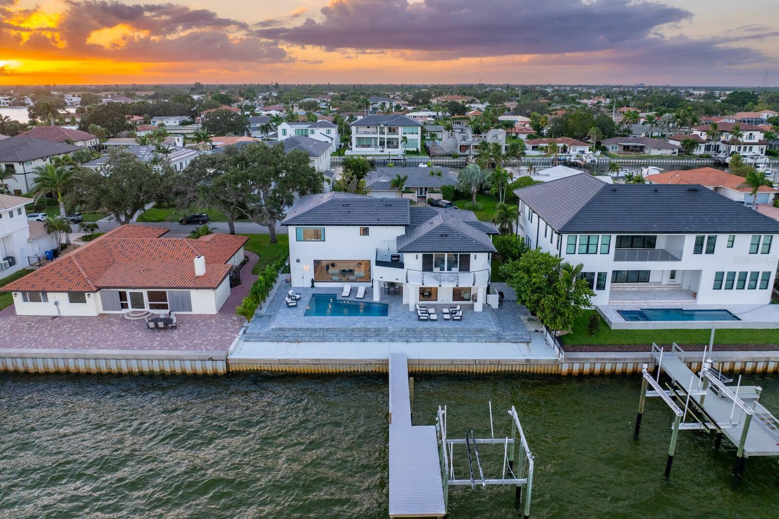 VENETIAN ISLES - Residential