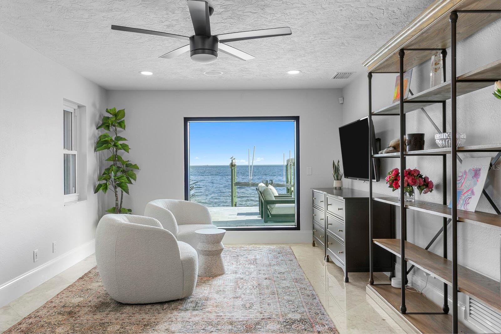VENETIAN ISLES - Residential