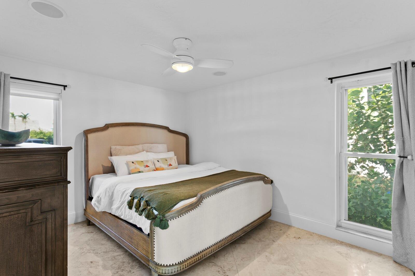 VENETIAN ISLES - Residential
