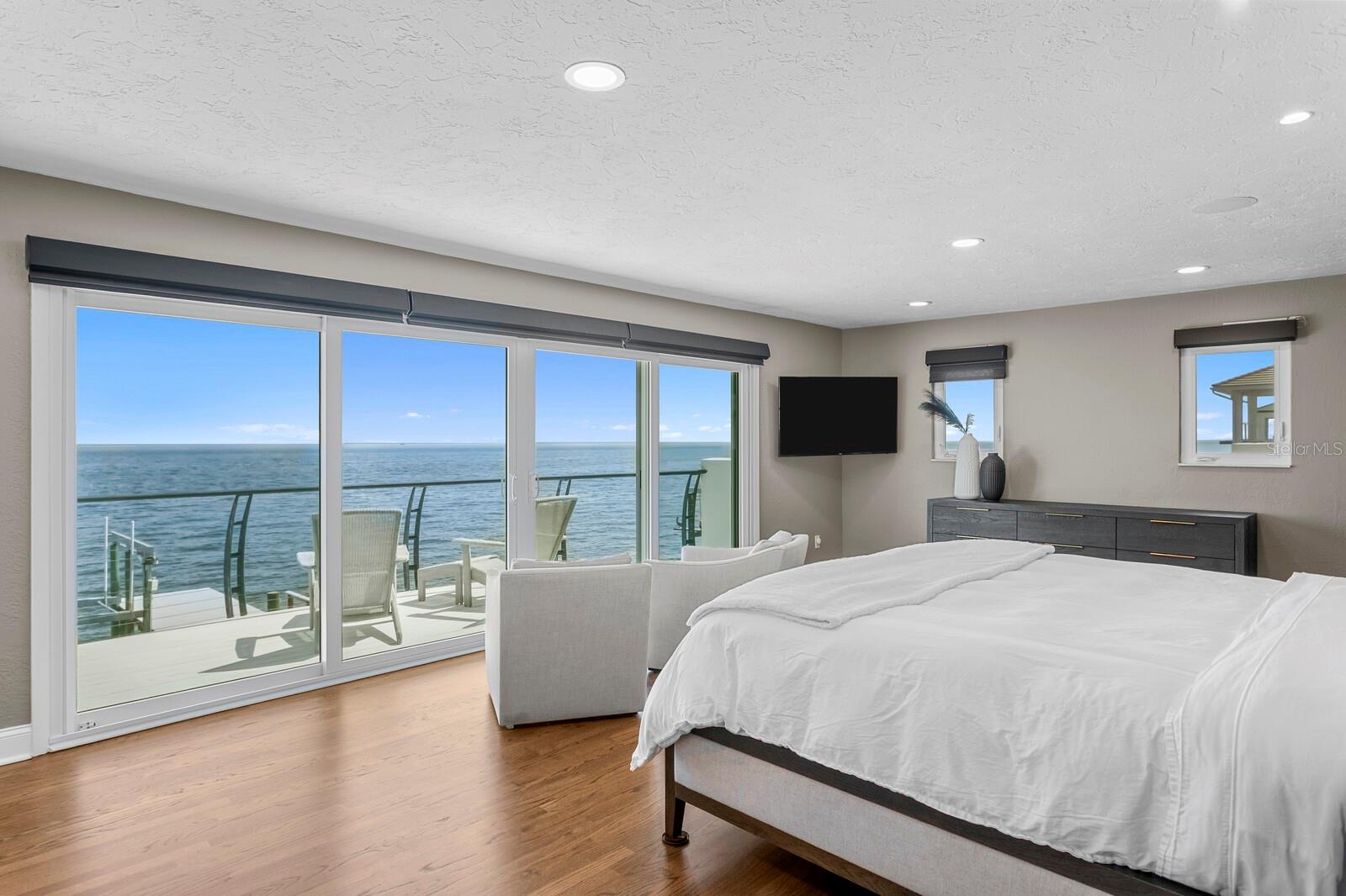 VENETIAN ISLES - Residential