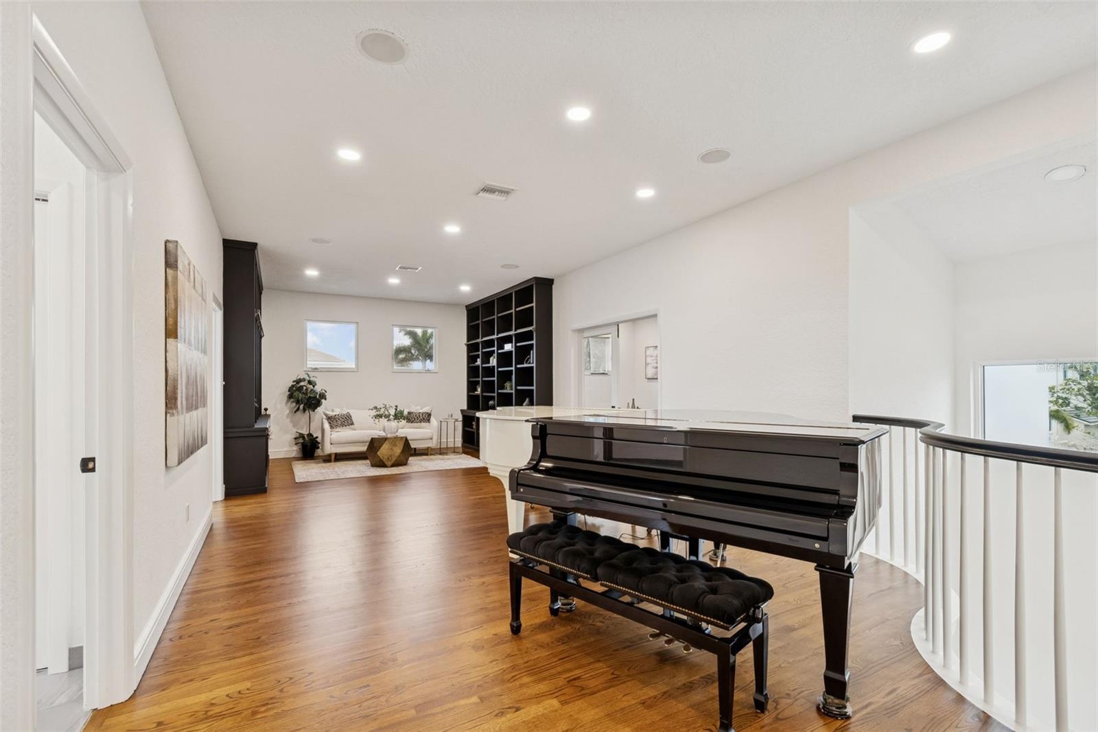 VENETIAN ISLES - Residential