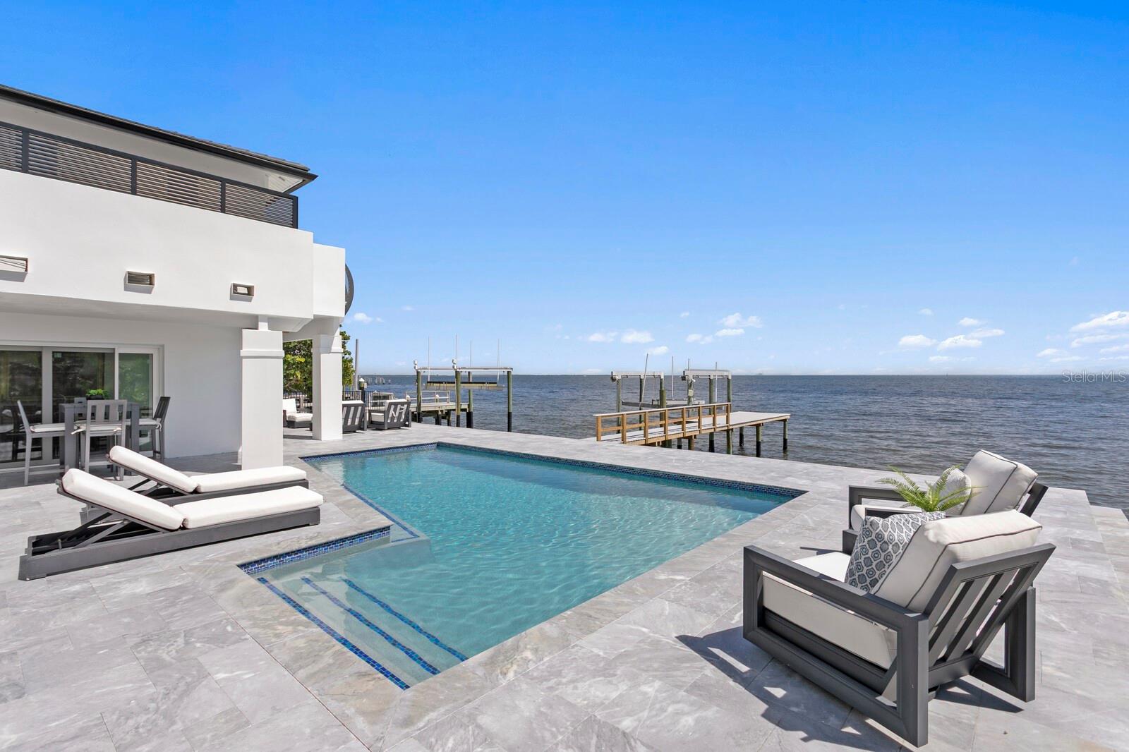 VENETIAN ISLES - Residential