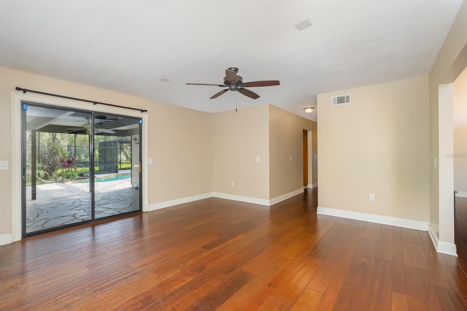 Hidden Hills - Residential