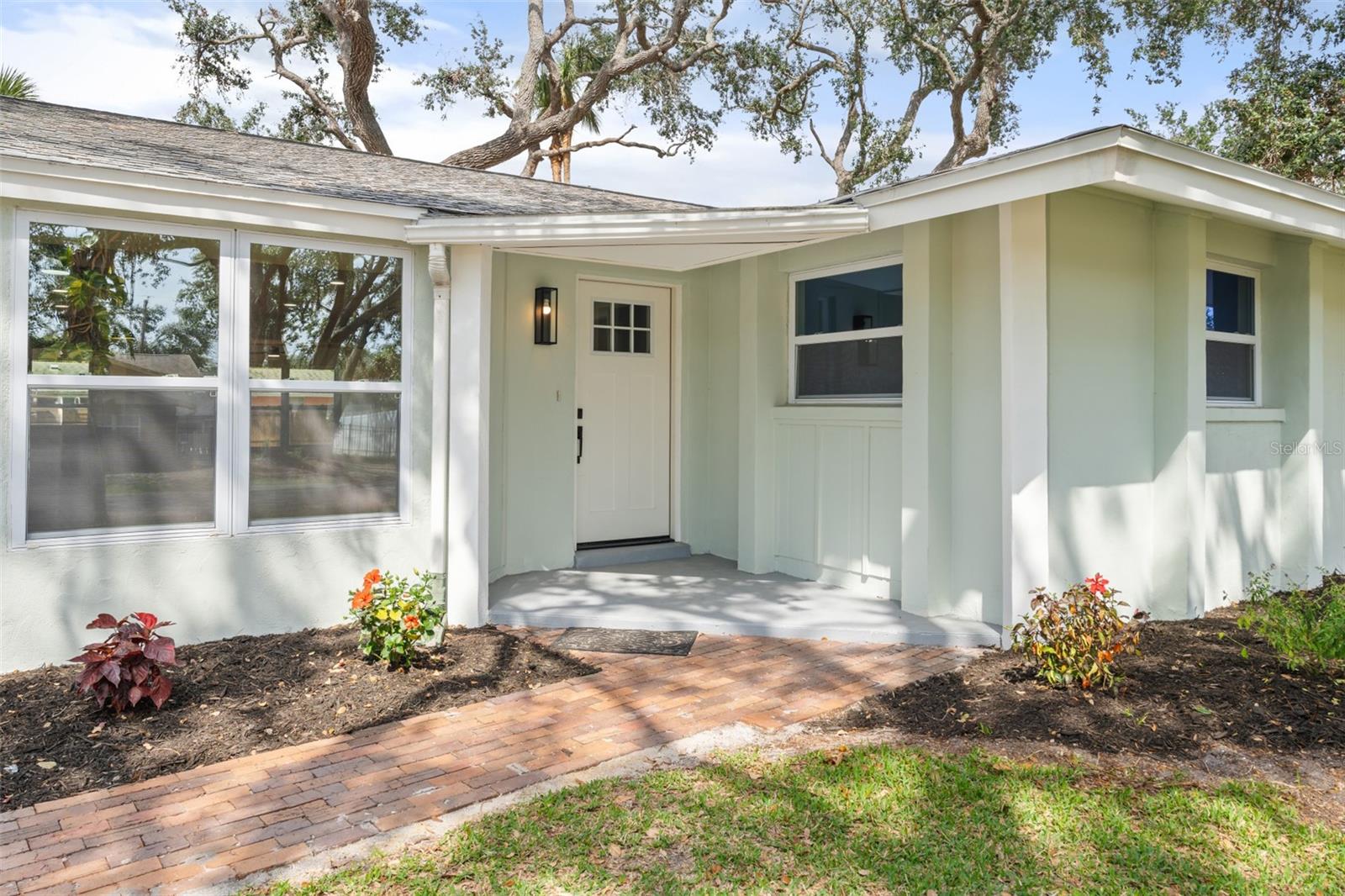 530 FOXGLOVE ROAD