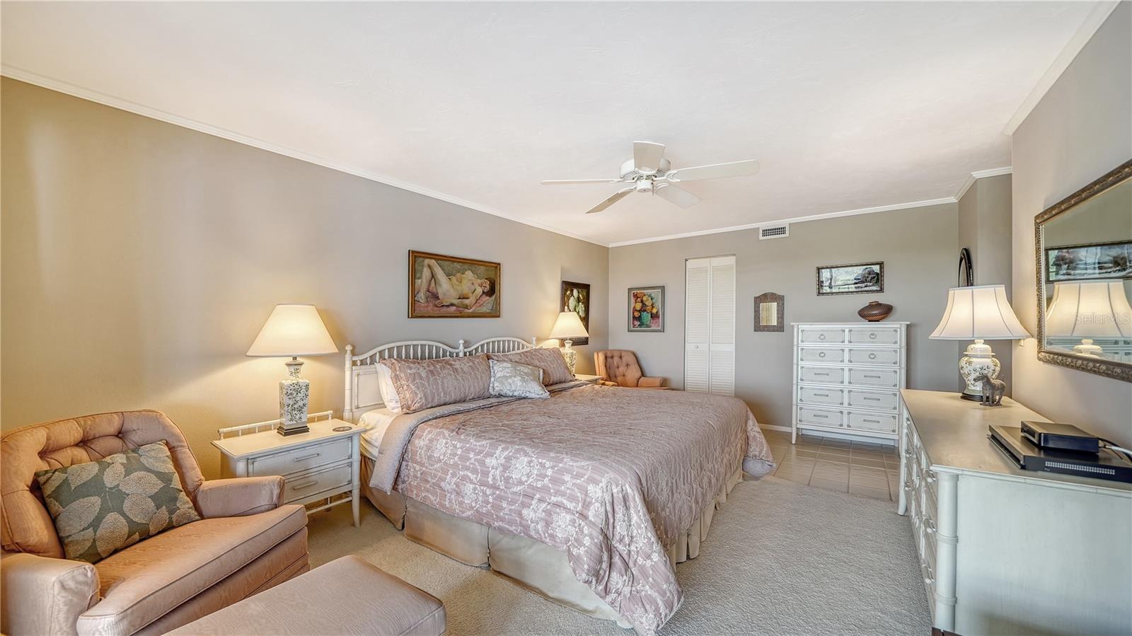 POINTE ON MIDNIGHT PASS - Residential