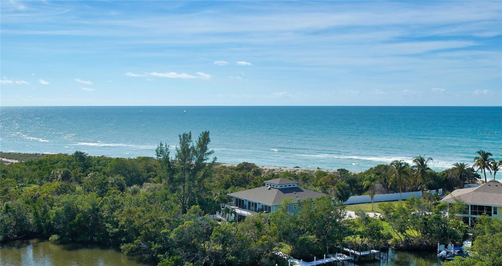 POINTE ON MIDNIGHT PASS - Residential