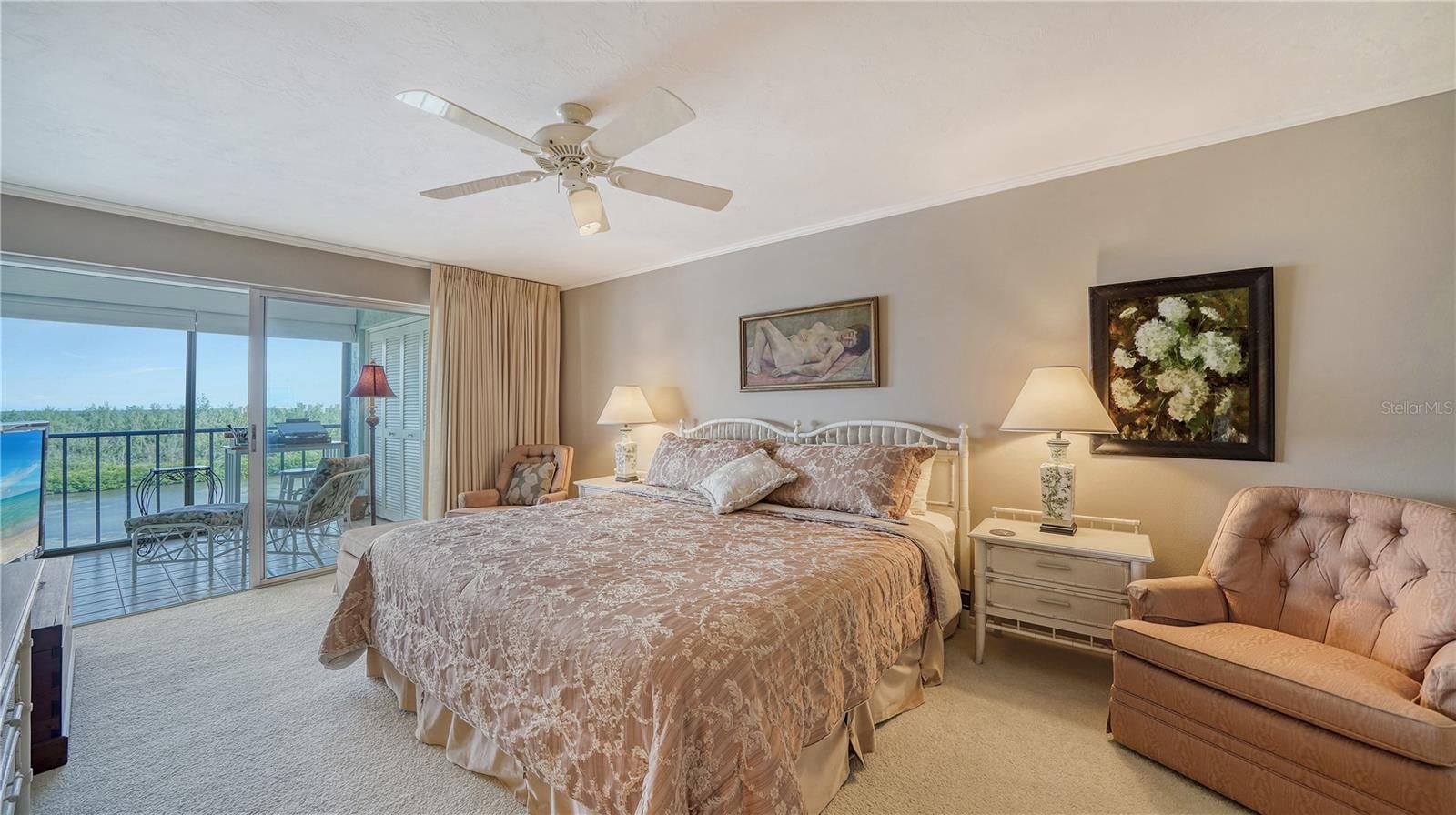 POINTE ON MIDNIGHT PASS - Residential