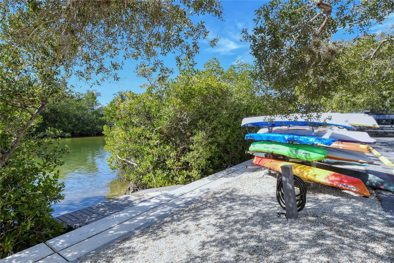 POINTE ON MIDNIGHT PASS - Residential
