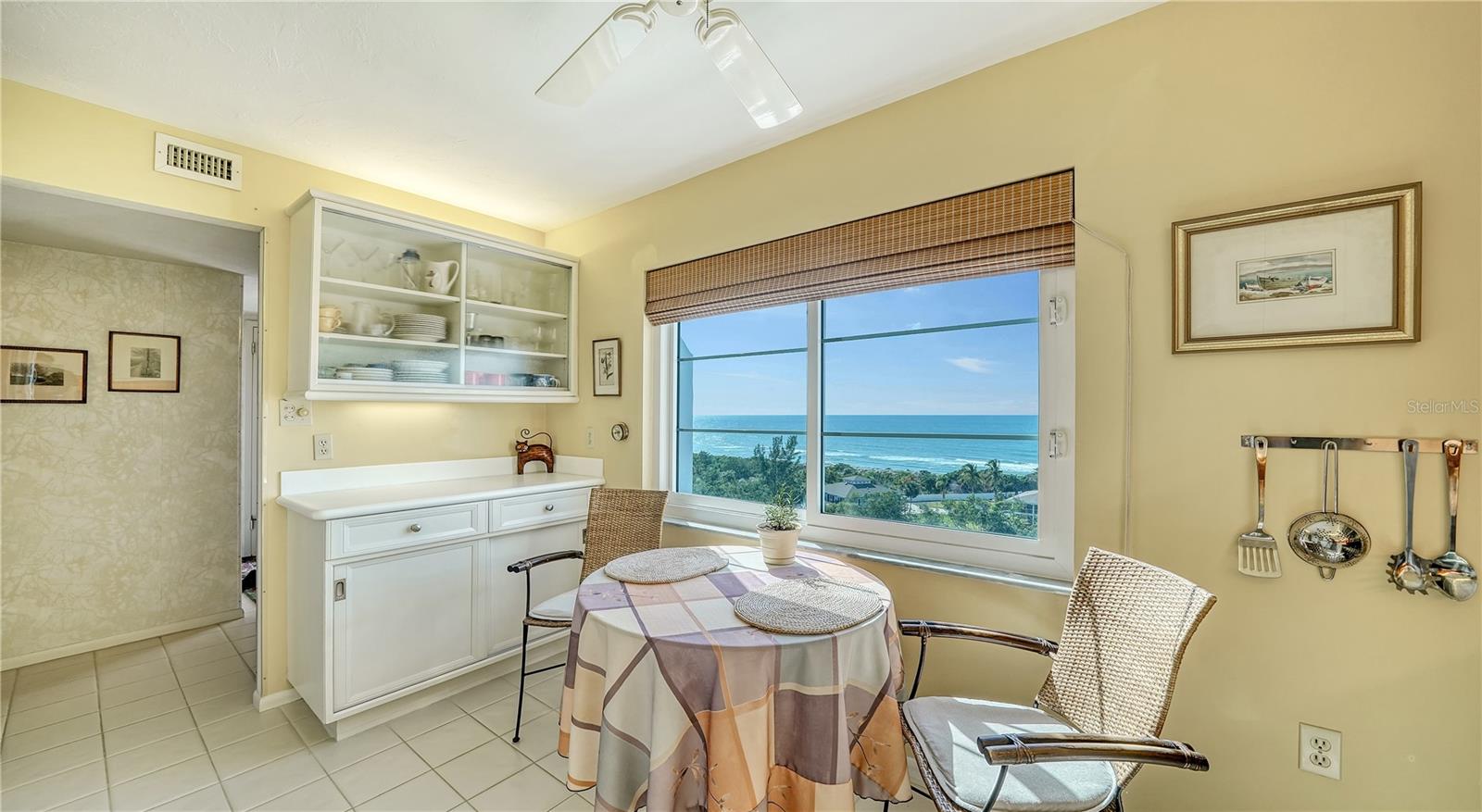 POINTE ON MIDNIGHT PASS - Residential