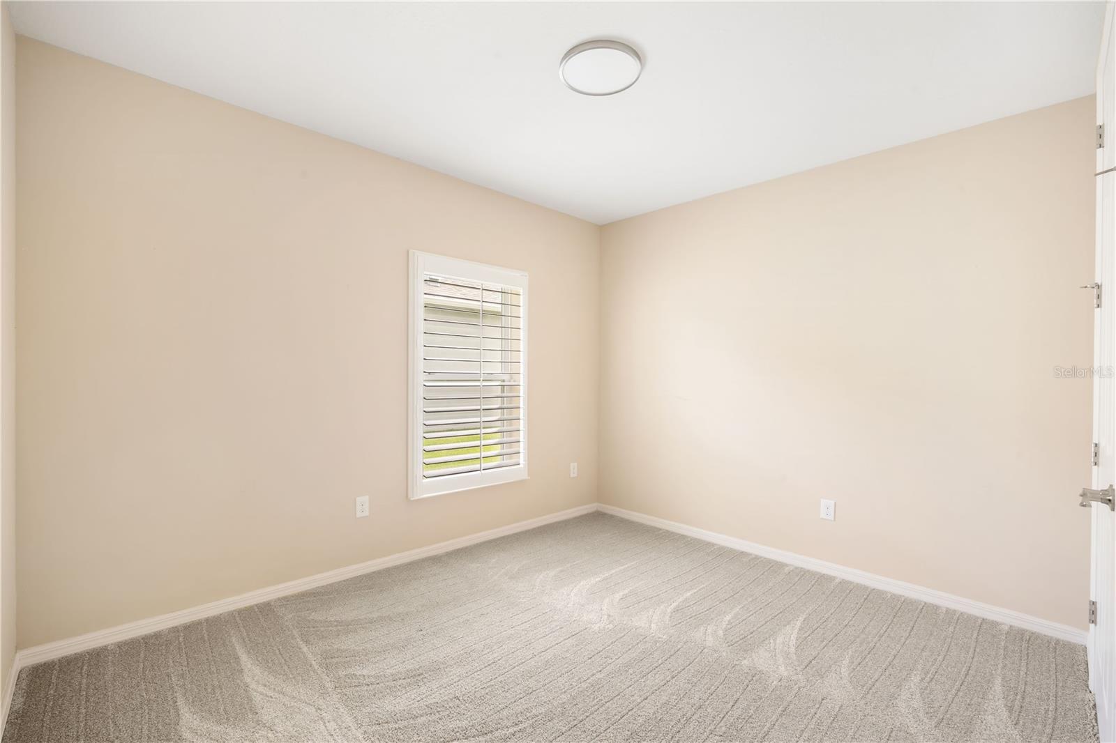 RESERVE/PRADERA PH 1A - Residential Lease