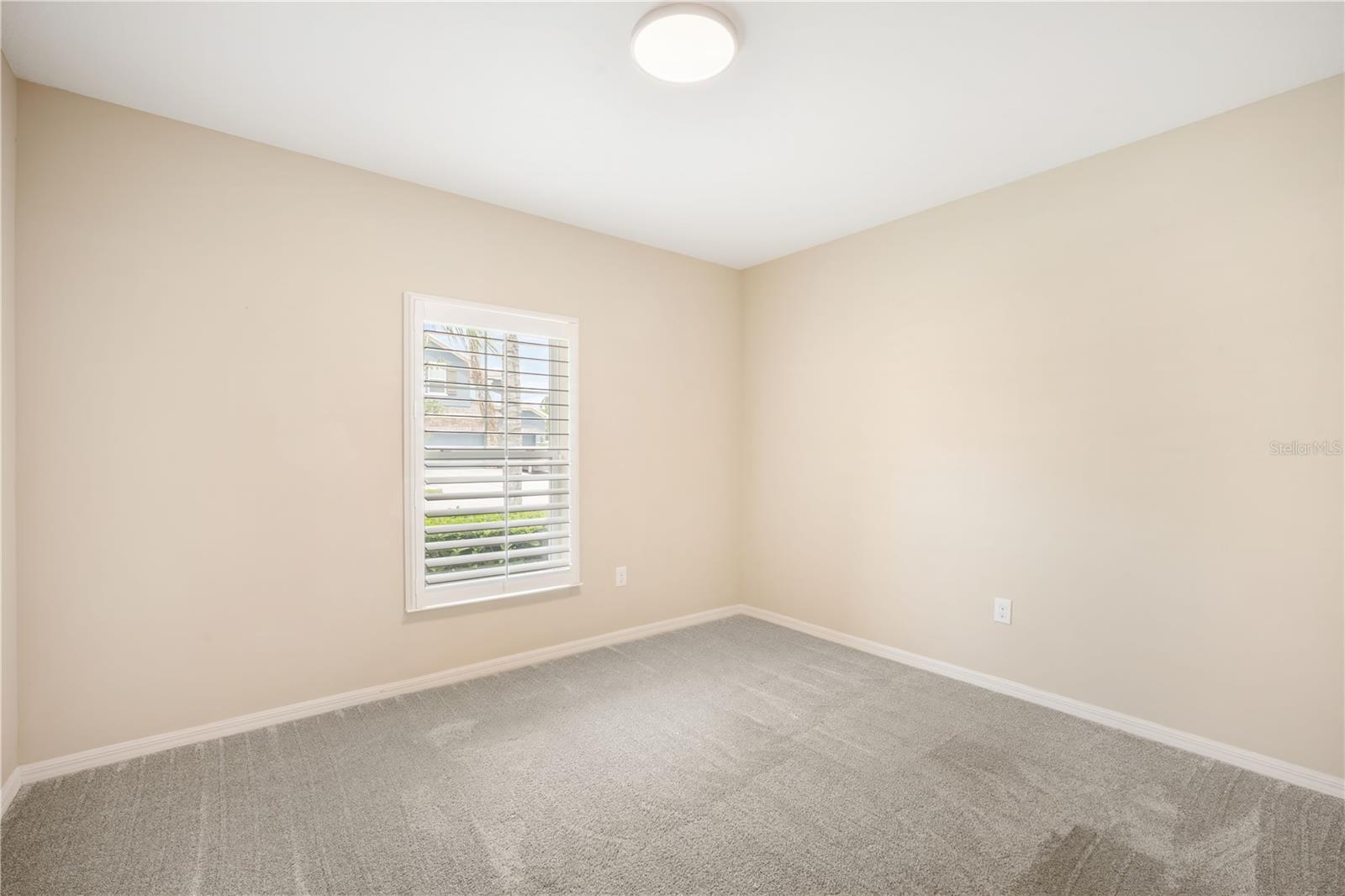 RESERVE/PRADERA PH 1A - Residential Lease