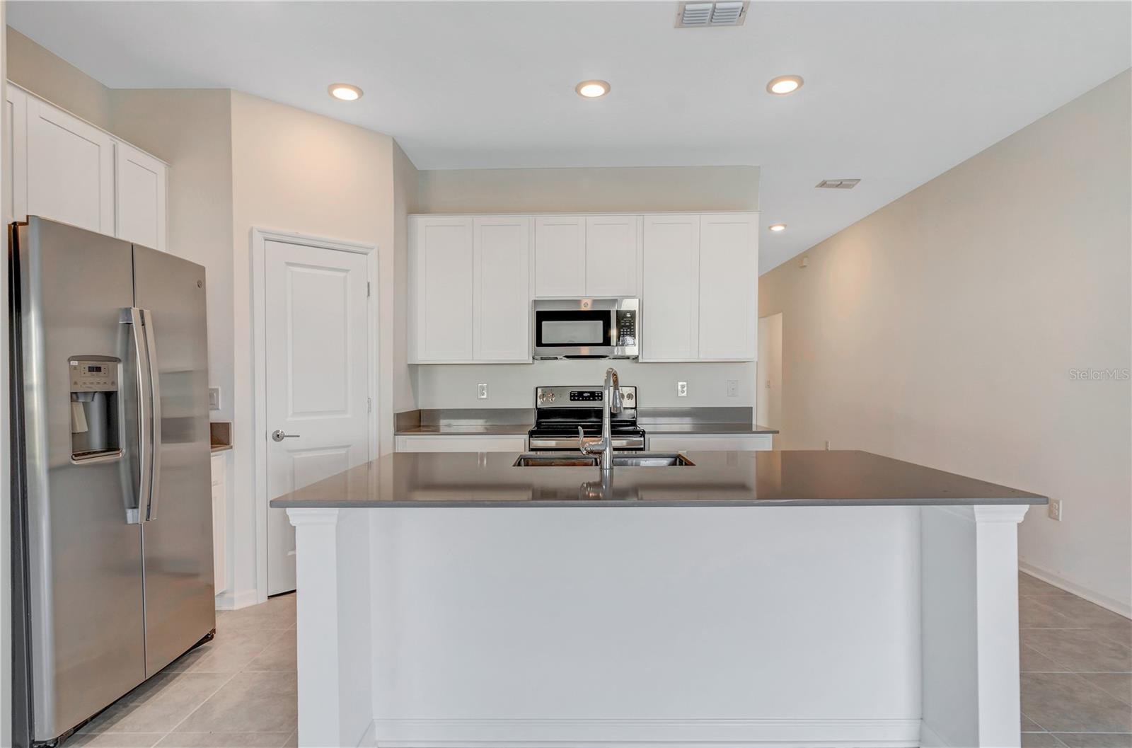 865 CITRUS RESERVE BOULEVARD