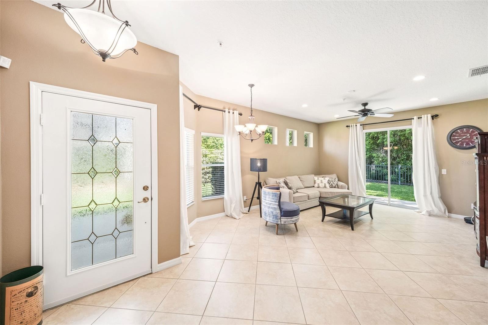 432 HARBOR WINDS COURT