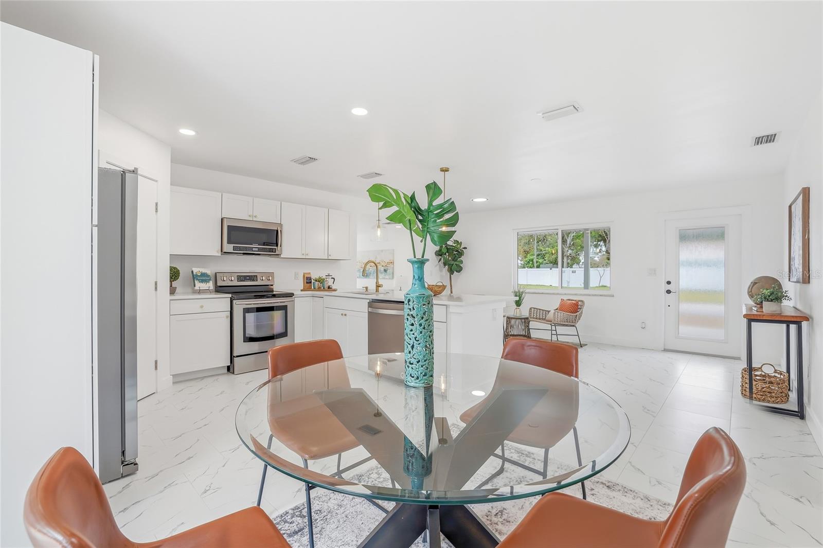 SNELL SHORES MANOR - Residential