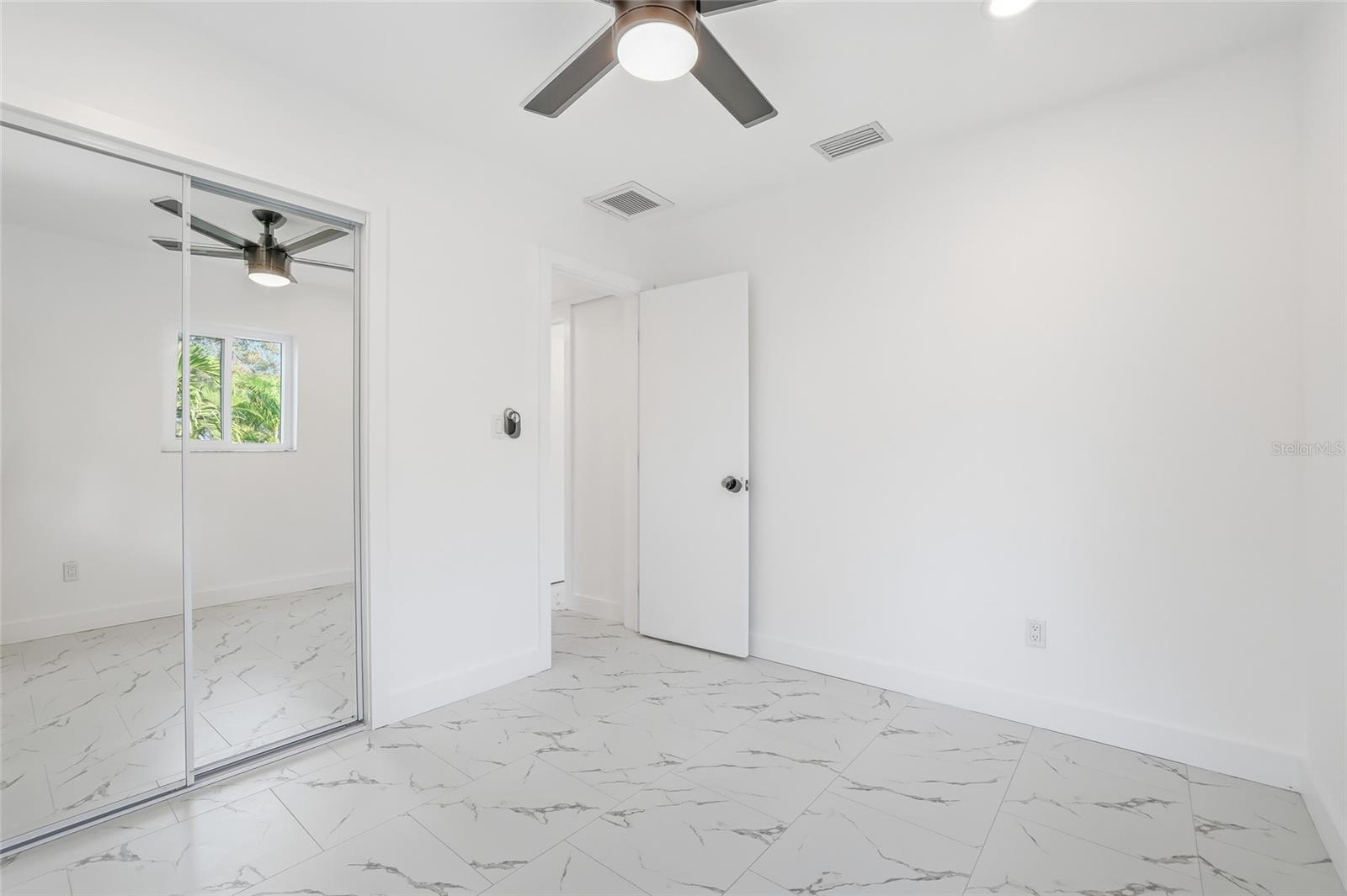 SNELL SHORES MANOR - Residential