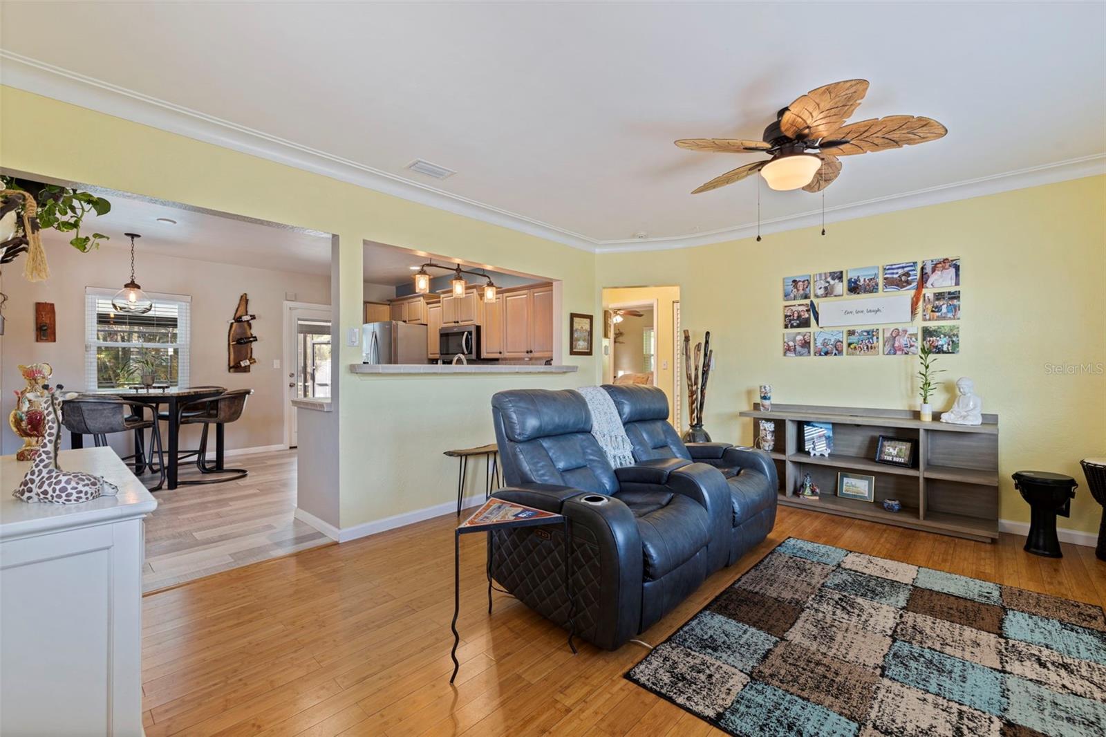 SIRMONS ESTATES - Residential