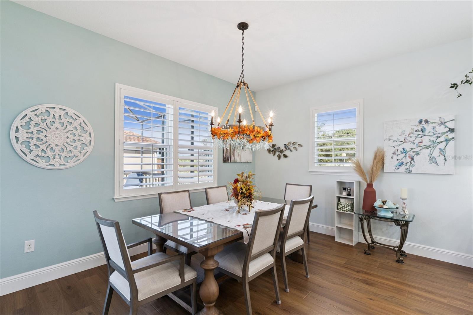 BELLA LAGO - Residential