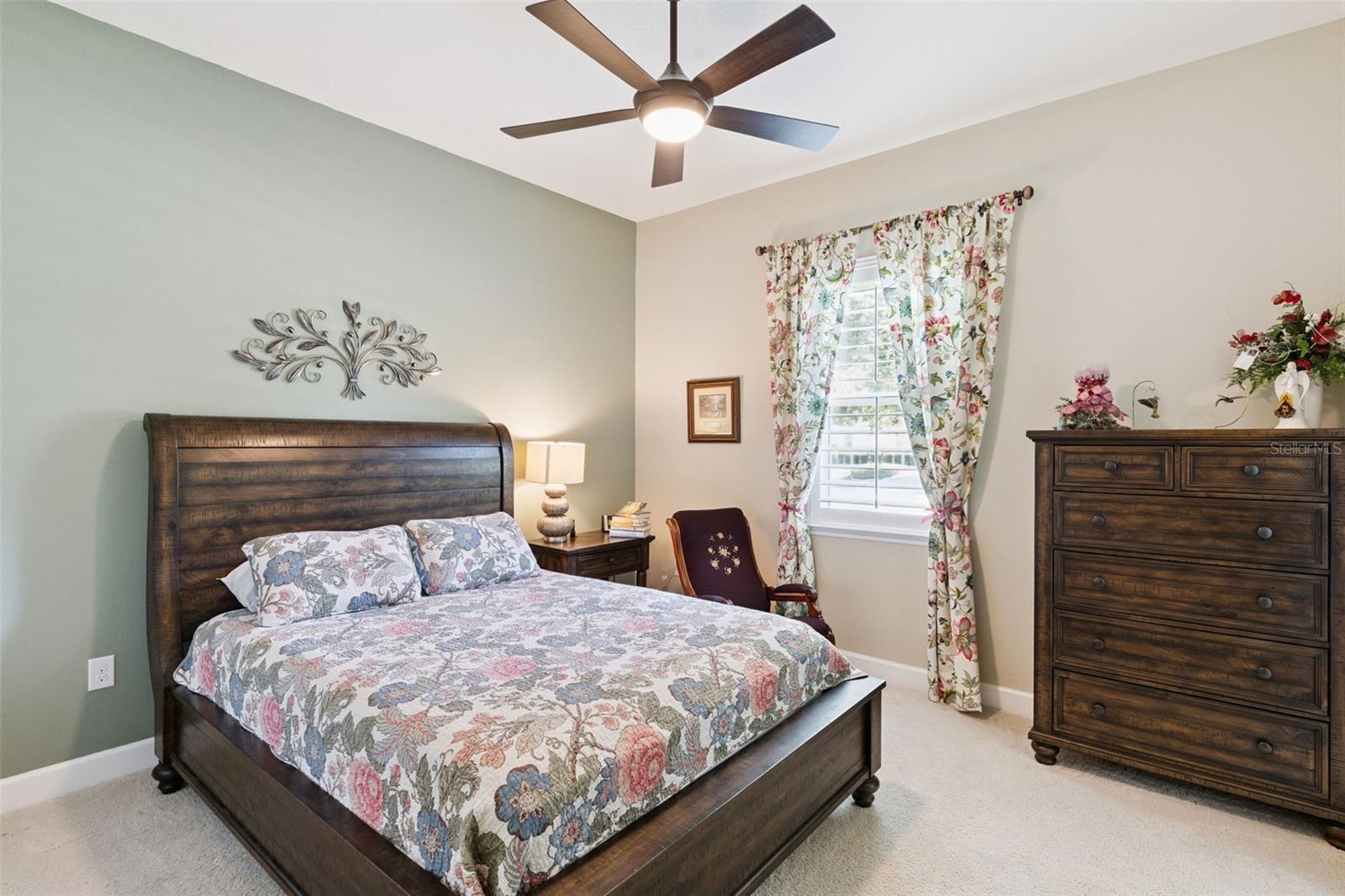 BELLA LAGO - Residential