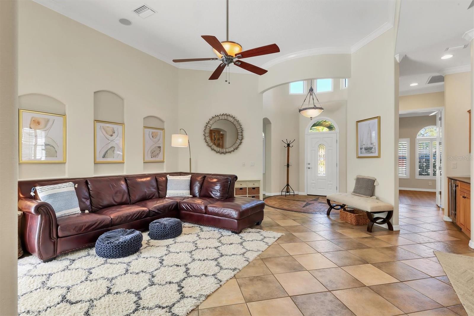 SHORE OAKS - Residential