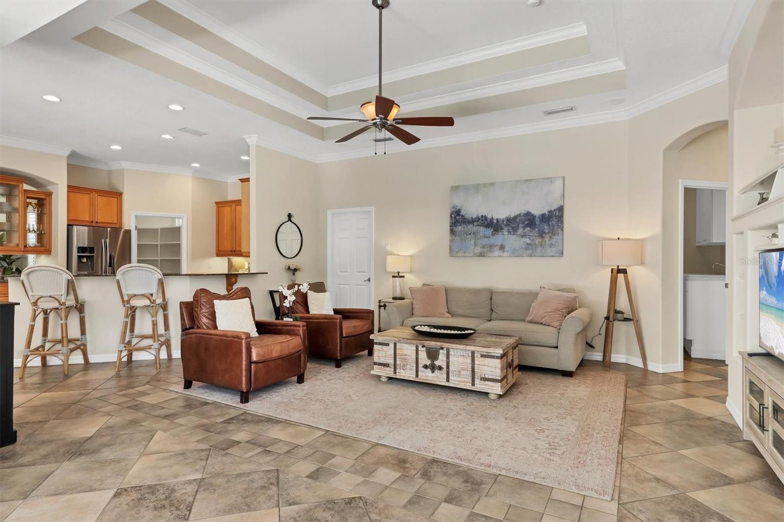 SHORE OAKS - Residential