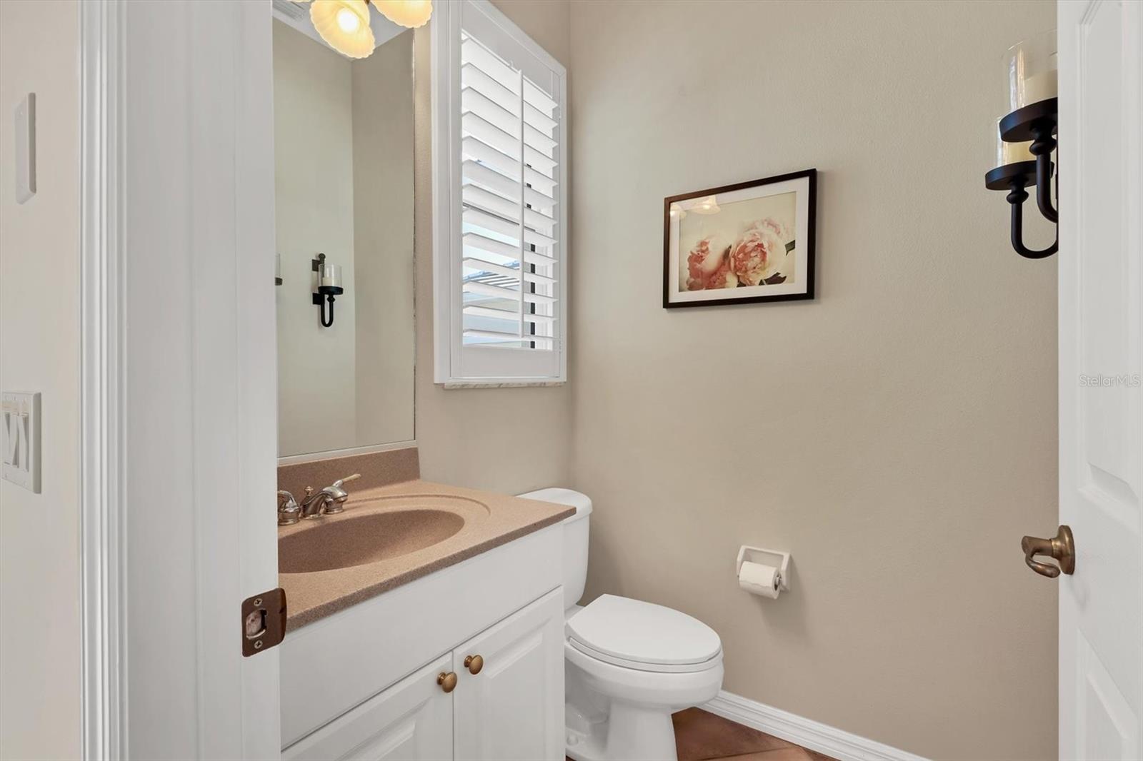 SHORE OAKS - Residential