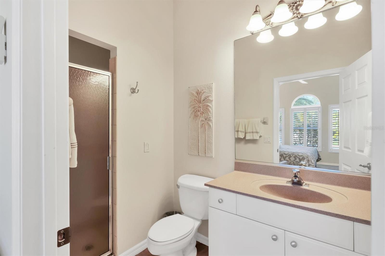 SHORE OAKS - Residential