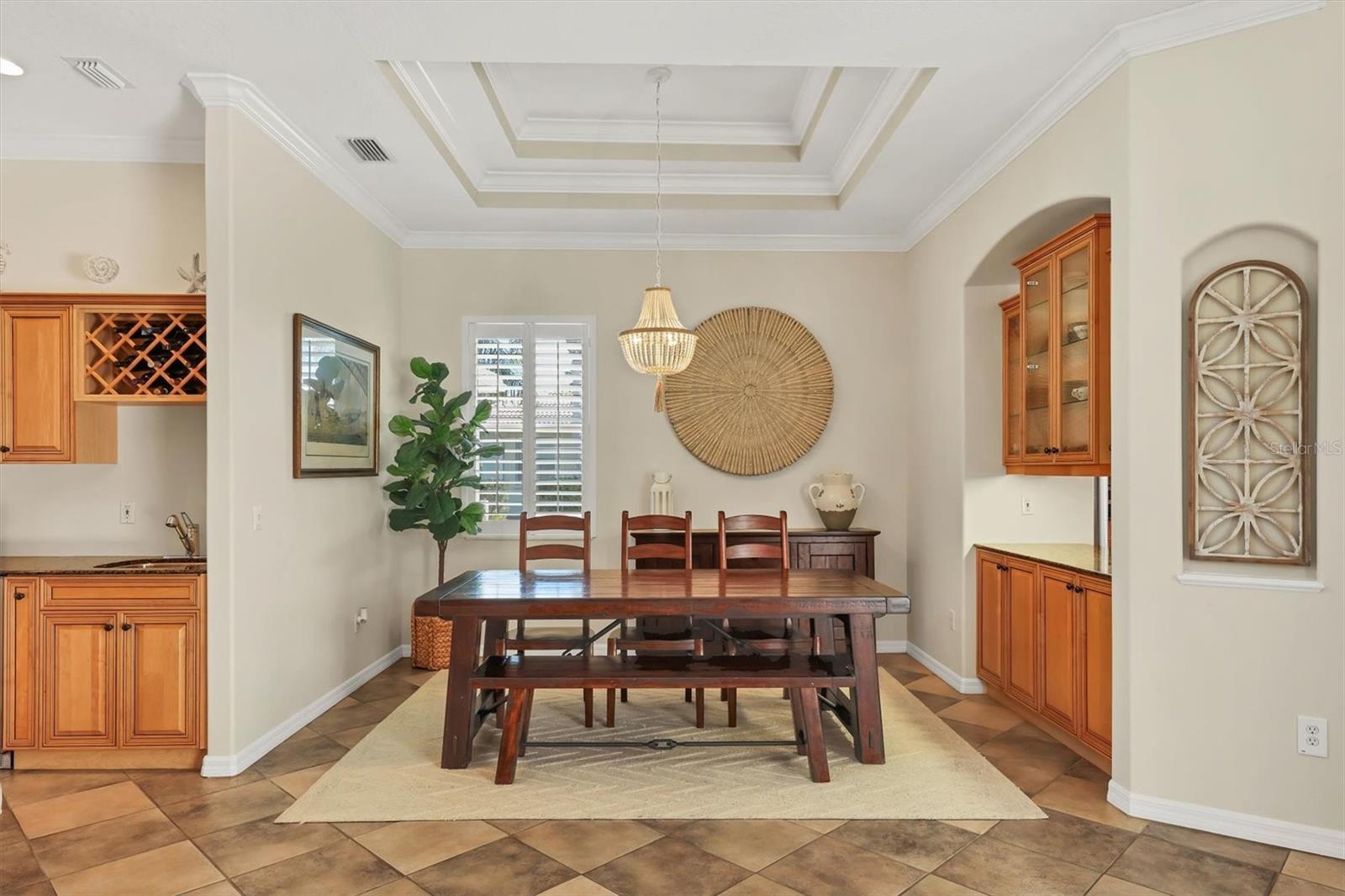 SHORE OAKS - Residential