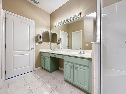 Tiny photo for 2535 New Castle Court, Clermont, FL 34711 (MLS # G5105216)