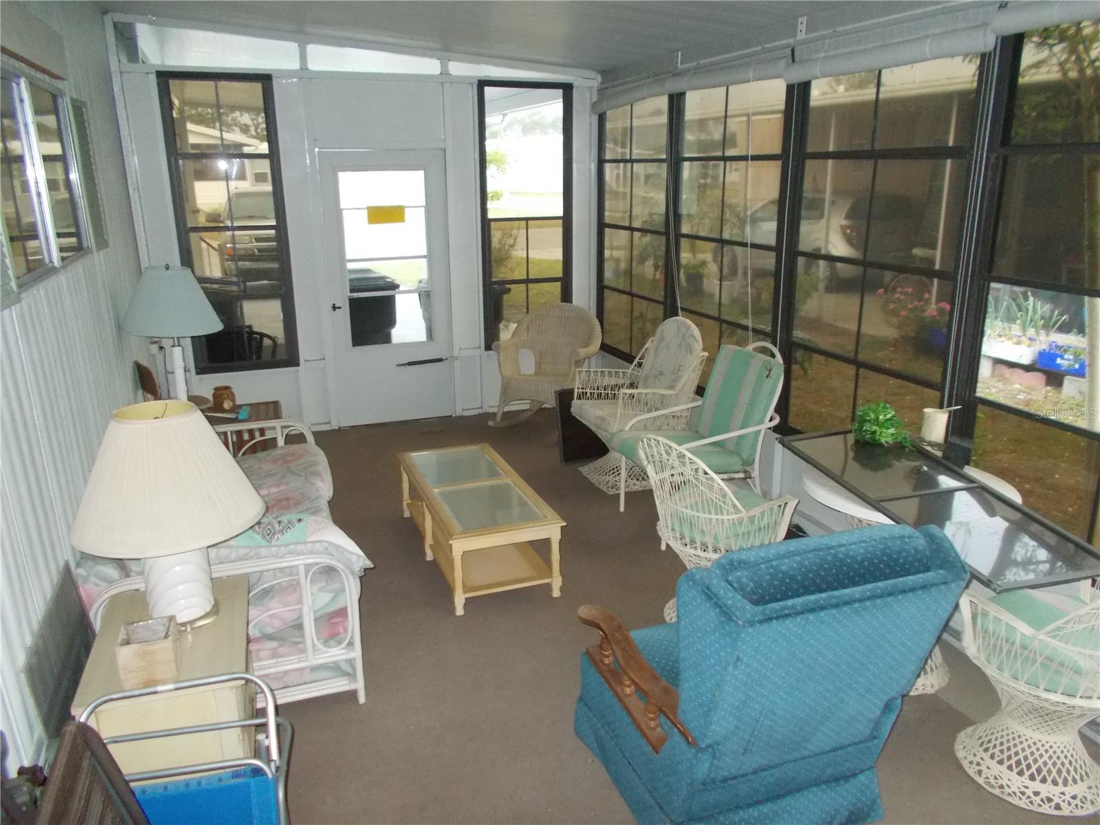 HOLIDAY PARK - Residential